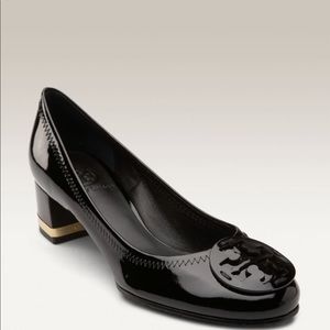 TORY BURCH AMY PATENT 2” HEELS - SZ8